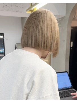 ローレン(LOREN) ミディアムヘア/デザインカラー/フェイスフレーミング/栄/久屋