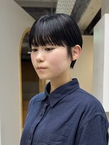 クル(k u r u)&nbsp;暗髪マッシュショート