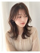 ラベストオイケ(LOVEST OIKE) ベージュブラウン×くびれミディ 20代