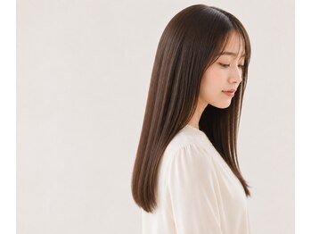 プルス 六地蔵店(PLUS)の写真/ダメージを最小限に抑えた施術で、自然で柔らかい仕上がりに◎クセやうねりを抑えて、毛先までサラツヤに♪