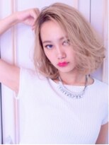 ラべリー 池袋(LOVELEY)&nbsp;A/W style♪ 外国人風かきあげホワイトベージュボブ☆273