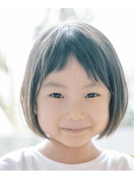 キッズ子供カット 前髪多め 女の子ショートボブ L ヘアー リラックス 風香 Hair Relax のヘア カタログ ホットペッパービューティー