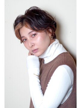 クシュ 所沢西口プロぺ通り(kusyu... ) ペールベージュセクションカラーグラデーションカラー外ハネボブ