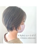 丸みショートボブ
