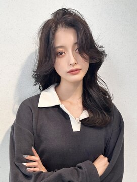 ラルム 新宿(LARME) 長め顔周りレイヤー×暗髪カラー(新宿/韓国ヘア/前髪カット)