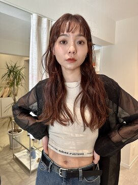 ユイル(Uil) 小顔前髪顔周りレイヤーベージュカラーデザインカラー