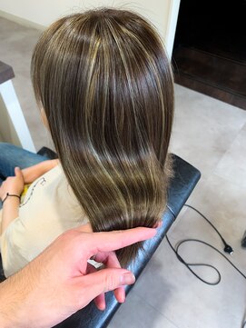 ユニ(Uni.) ハイライトカラー