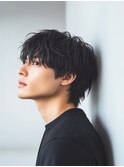 スーツツーブロック束感モテる黒髪センターパート波巻きパーマ