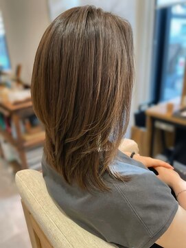 フリップビーアヴェダ(FLIP B AVEDA) 本八幡×市川×レイヤーカット×小顔カット