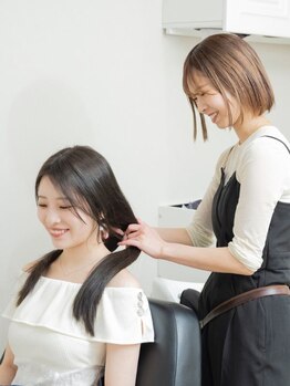【マンツーマン接客】一人のスタイリストが、あなたに最後まで丁寧に寄り添う福岡大橋の髪質改善専門店