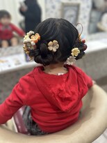 サクララ(Sakura la)&nbsp;3歳／七五三／ツインシニヨン