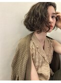 オリーブカラーで透明感！くせ毛ウェットスタイリング