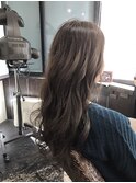 センターパートハニーヘア☆彡潤艶美髪イルミナカラー