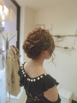 ヘアセットサロンエッジ(Edge) 結婚式お呼ばれゆるふわアップ