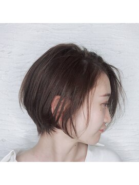 アルロン(Arllon) くびれショートボブ×サム式縮毛矯正×oggi ottoオーダーメイド