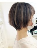 ショートボブ