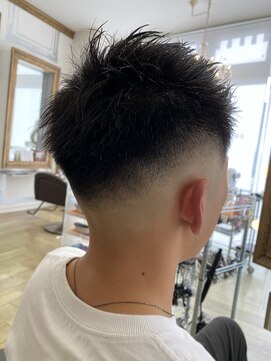 コワファースト 大分(COIFF1RST) フェード×アップバング