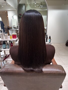 フォルテ 横浜店(FORTE) イメチェン、チェリーブラウン、フェミニン、ダークアッシュ