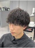 縦落ちツイスト緩めパーマメンズパーマ波巻きウルフ