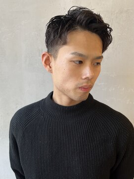 フランクスバーバーリザーブ 人形町店(FRANK’S BARBER RESERVE) アップバングナチュラルパーマ　ｙ