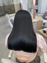 ジーナ 京都駅前(Zina)&nbsp;暗くても透明感ブルーブラックカラー【ブリーチなし/髪質改善】