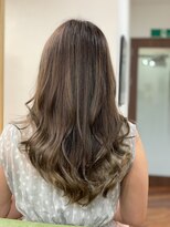 ミリ 国分寺(Mili)&nbsp;グレーベージュカラー&ロングレイヤー