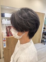 クロエバイラヴィズム 郡山さくら通り店(CLOE by LUVISM) センターパートハイライト