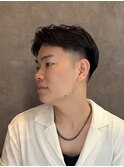 フェザーパーマグレーブルーカラー刈り上げショートバング