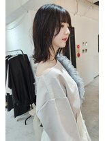 ウック(wooc)&nbsp;ロングボブ　グレージュカラー