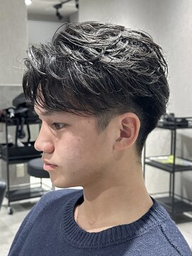 テクト バイアッシュ 吉祥寺店(Tect by Ash) フェザーパーマセンターパート毛流れフェザーショート吉祥寺