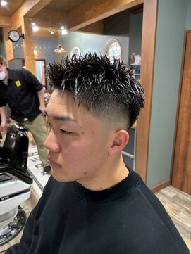 スタンドバーバー 柏(STAND BARBER) MEN’S HAIR/波巻きツイストスパイラル/リバースセンターパート