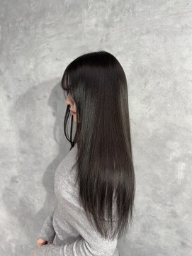 ラフ トーキョウ(RAF TOKYO) さりげない瞬間も美しく