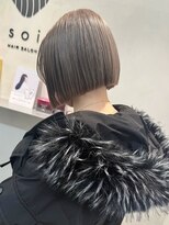 ソワ 北千住(soi) ブリーチカラー×ボブ×シルバーグレージュ