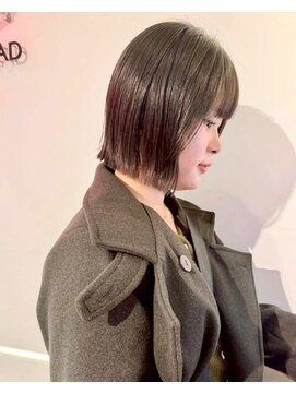 シーン バイ ラッド(SCENE by RAD) 大人可愛いくびれショートボブレイヤー小顔盛り顔まわりカット
