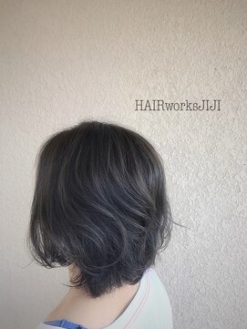 ヘアーワークス ジジ(HAIR works JIJI) 透け感のあるブルー