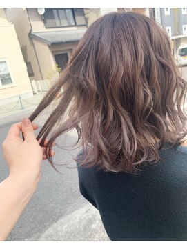 エイミー バイ ハセ(Aimee by HASE) 20代30代40代/ハイ透明感☆ブレンドグレージュ/ハイトーンカラー