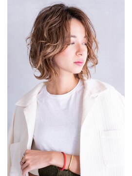 アメリ 新宿(Ameri) Ameri 無造作センターパート【新宿】