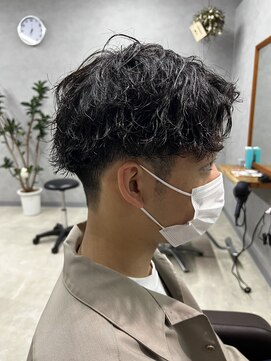 リット×ベリエ(Lit.×belier) ツーブロック/メンズマッシュ/波巻きスパイラルパーマ