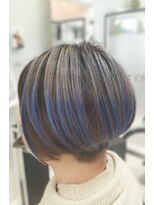 ヘアースタジオ ジェイワン(hair studio J ONE) サーフェスカラー、ツーブロック前下がりボブ、脱白髪染め