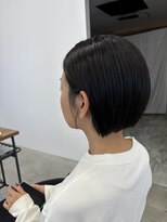 テラス トヨタ(Telasu Toyota)&nbsp;切りっぱなしボブとダークグレーカラー