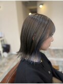 イヤリングカラーブルー×オリーブグレージュ