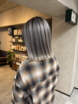 サニー 渋谷(SUNNY)&nbsp;アプリコットオレンジ、ホワイトブロンド、ロングレイヤー