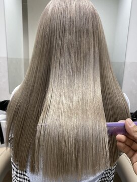 サロウィン 那覇店(SALOWIN) 美髪ホワイトブロンドホワイトグレージュラベンダーミルクティー