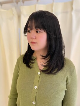 ヘアメイク シュシュ(Hair make chou chou) レイヤーカット　ミディアムレイヤー　髪質改善ストレート