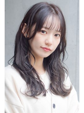 ビーワールド(B WORLD) デザインカット×ナチュラルくびれミディ藤枝美容院透明感カラー