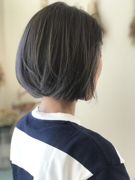 ラッシュグラス(Rush grass) ブルーグラデボブ