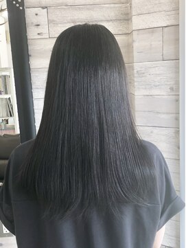 シュプール(SPUR) ツヤ髪ブルー