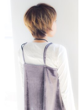 ロミー 本厚木(ROMMY.) 首がほそく見える骨格補正な