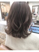 フィガロ ウメダ(FIGARO UMEDA)&nbsp;【FIGARO　umeda】ミディアムレイヤー×ナチュラルグレージュ