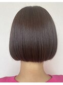 雨の日もまとまりやすいミニボブスタイル